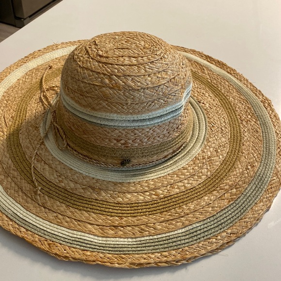 Tommy Bahama Straw Hat - Picture 1 of 1